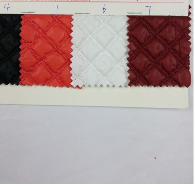 DG BITI 菱形波浪 A100-35夾棉 絲絨外套用 後面照